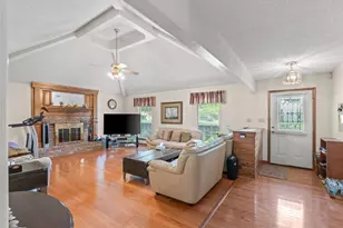 902 Aloma Faye Ln, Fort Walton Beach, FL 32547 - Photo 5