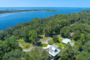 400 Pitts Bayshore Dr, Freeport, FL 32439 - Photo 1