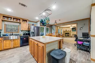6224 Old River Rd, Baker, FL 32531 - Photo 11