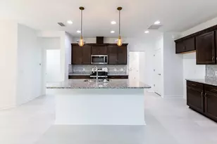 9254 Cool Breeze Dr, Southport, FL 32413 - Photo 5