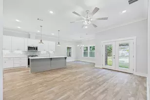1470 Cypress St, Niceville, FL 32578 - Photo 23