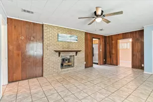 213 NW Moriarty St, Fort Walton Beach, FL 32548 - Photo 7