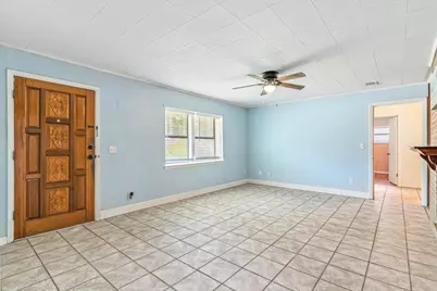 213 NW Moriarty Street, Fort Walton Beach, FL 32548 - Photo 9