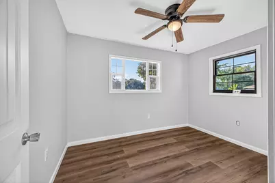 393 Lowery Drive, Fort Walton Beach, FL 32547 - Photo 21