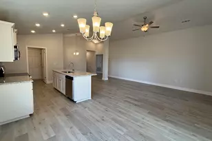 190 Ridgeway Cir, Crestview, FL 32536 - Photo 9