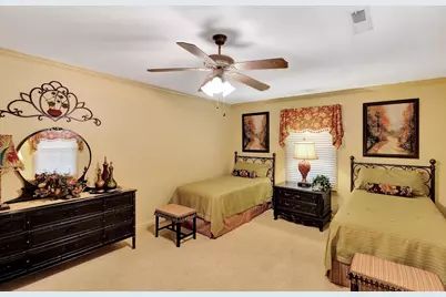 602 Pitts Bayshore Drive, Freeport, FL 32439 - Photo 3