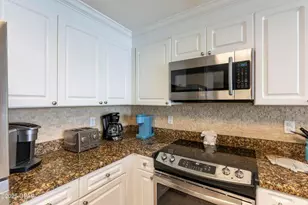 9450 S Thomas Dr, Panama City Beach, FL 32408 - Photo 9