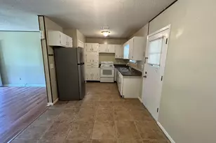 1511 Texas Pkwy, Crestview, FL 32536 - Photo 3