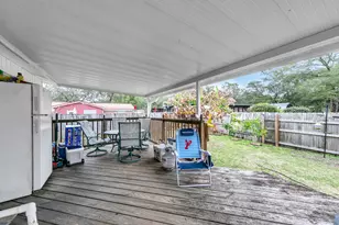 701 Trowbridge Ave, Fort Walton Beach, FL 32547 - Photo 15