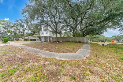 701 Trowbridge Avenue, Fort Walton Beach, FL 32547 - Photo 3