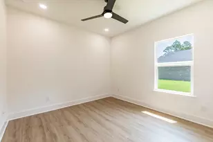 6647 Desoto St, Navarre, FL 32566 - Photo 17