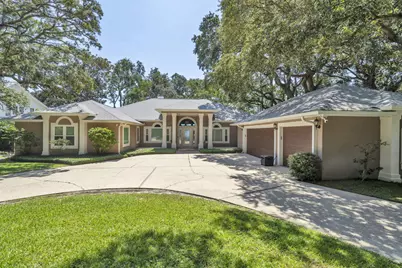 809 E Miracle Strip Parkway, Mary Esther, FL 32569 - Photo 1