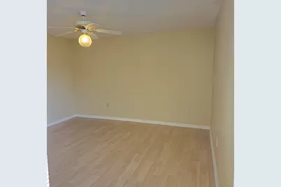 308 NW Victoria Avenue, Fort Walton Beach, FL 32548 - Photo 13