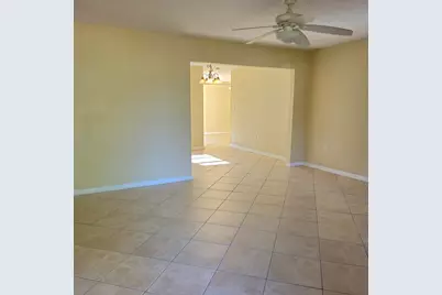308 NW Victoria Avenue, Fort Walton Beach, FL 32548 - Photo 3