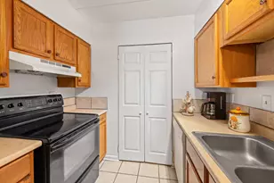 209 W Miracle Strip Pkwy, Mary Esther, FL 32569 - Photo 7