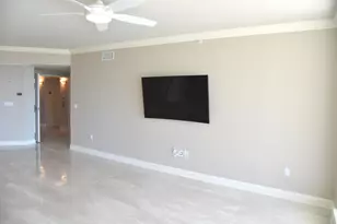 15400 Emerald Coast Pkwy, Destin, FL 32541 - Photo 11