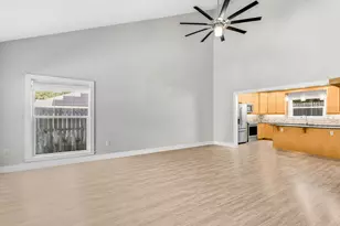 808 Willow St, Destin, FL 32541 - Photo 15