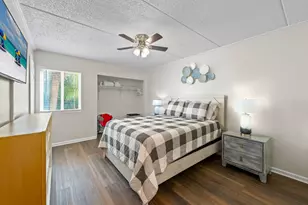 209 W Miracle Strip Pkwy, Mary Esther, FL 32569 - Photo 9