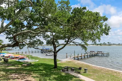 209 W Miracle Strip Parkway #D102, Mary Esther, FL 32569 - Photo 13