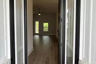 2411 Aleia Ln, Crestview, FL 32536 - Photo 5