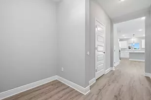 935 Kenzie Ln, Fort Walton Beach, FL 32547 - Photo 5