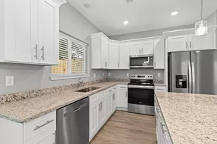 935 Kenzie Ln, Fort Walton Beach, FL 32547 - Photo 9