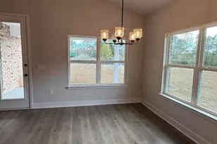 2404 Aleia Ln, Crestview, FL 32536 - Photo 11