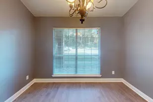 8118 Menorca St, Navarre, FL 32566 - Photo 11