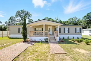 714 E Picasso Cir, Defuniak Springs, FL 32433 - Photo 1