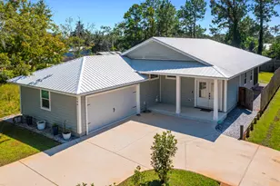 106 Joseph Ave, Niceville, FL 32578 - Photo 1