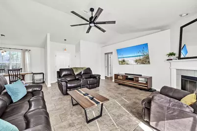 2754 Copper Reef Drive, Navarre, FL 32566 - Photo 5