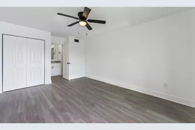 210 Pelham Road #B107, Fort Walton Beach, FL 32547 - Photo 7