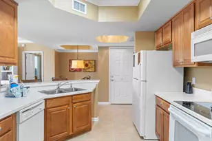 15100 Emerald Coast Pkwy, Destin, FL 32541 - Photo 11