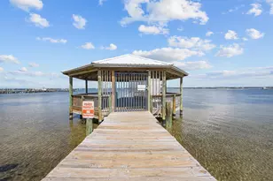 8522 Gulf Blvd, Navarre, FL 32566 - Photo 47