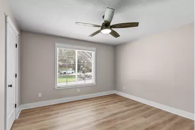 343 Oaklake Lane, Niceville, FL 32578 - Photo 23