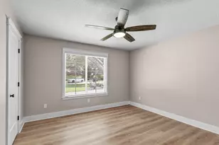 343 Oaklake Ln, Niceville, FL 32578 - Photo 23