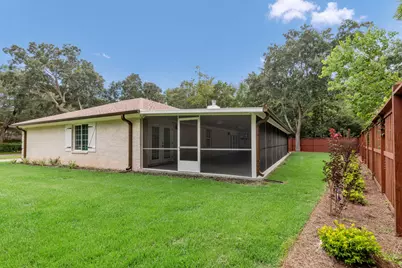 343 Oaklake Lane, Niceville, FL 32578 - Photo 3