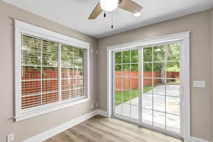 343 Oaklake Ln, Niceville, FL 32578 - Photo 13