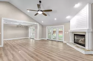 343 Oaklake Ln, Niceville, FL 32578 - Photo 5