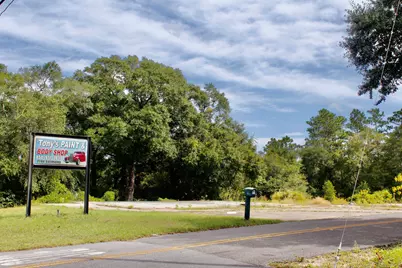 544 N 9th Street, Defuniak Springs, FL 32433 - Photo 1