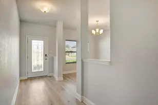 231 Baycliff Dr, Crestview, FL 32536 - Photo 5