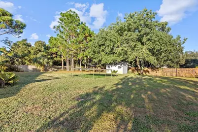 1896 Sundown Drive, Navarre, FL 32566 - Photo 5