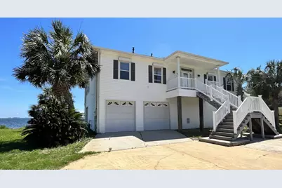 4881 Soundside Drive, Gulf Breeze, FL 32563 - Photo 1