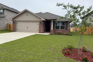 197 Ridgeway Cir, Crestview, FL 32536 - Photo 1