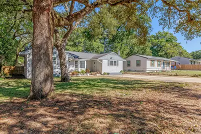 348 Chicago Avenue, Valparaiso, FL 32580 - Photo 3
