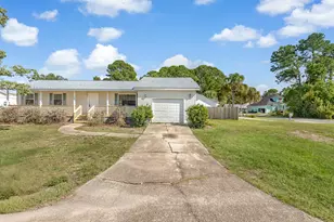 1600 Lahaina Ct, Gulf Breeze, FL 32563 - Photo 3
