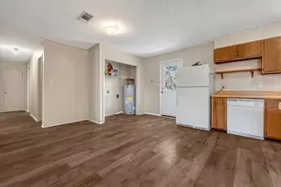 1600 Lahaina Ct, Gulf Breeze, FL 32563 - Photo 19