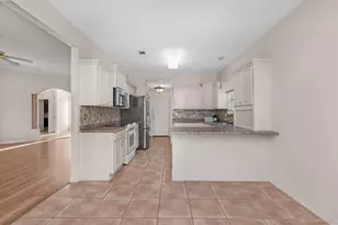 924 Shalimar Point Dr, Shalimar, FL 32579 - Photo 11