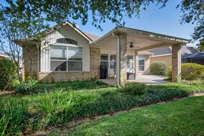 924 Shalimar Point Drive, Shalimar, FL 32579 - Photo 1