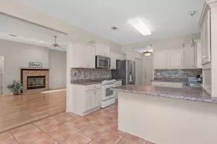 924 Shalimar Point Dr, Shalimar, FL 32579 - Photo 13
